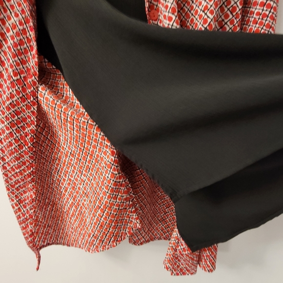 Womens Blouse with Built in Black Camisole 1X - Picture 5 of 8